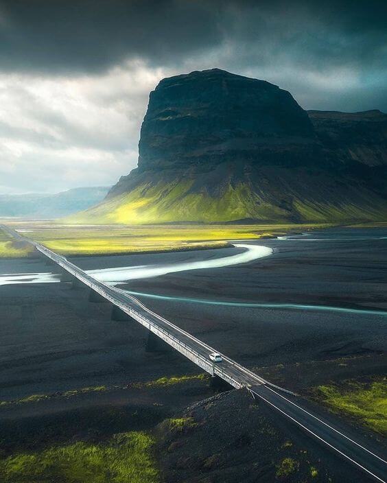 Горы в Исландии
